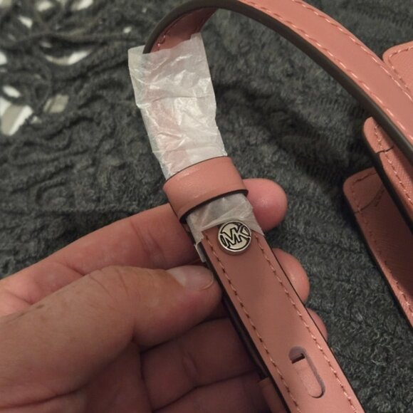 Michael Kors Studded Pink Crossbody Shoulder Bag - Picture 2 of 4